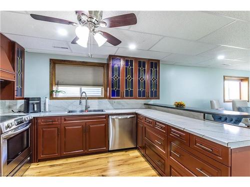 36 Rossiter Road, Ingersoll, ON - Indoor Photo Showing Kitchen With Double Sink