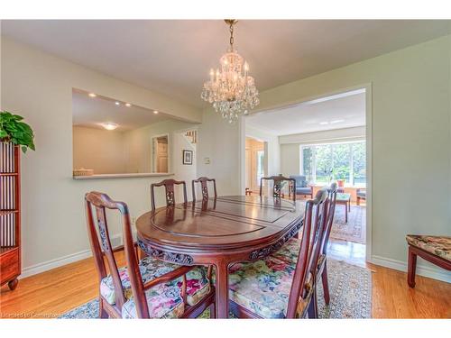 448 Tamarack Drive, Waterloo, ON - Indoor Photo Showing Dining Room