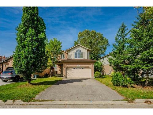 252 Holbeach Court, Waterloo, ON - Outdoor With Facade