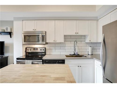 406-155 Water Street S, Cambridge, ON - Indoor Photo Showing Kitchen With Stainless Steel Kitchen With Upgraded Kitchen