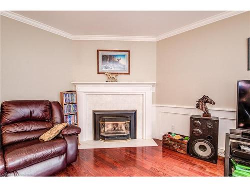 118 Glenvalley Drive, Cambridge, ON - Indoor Photo Showing Living Room With Fireplace