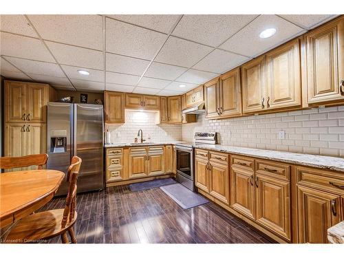 118 Glenvalley Drive, Cambridge, ON - Indoor Photo Showing Kitchen