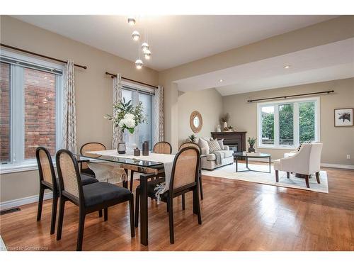 514 American Beech Avenue, Waterloo, ON - Indoor Photo Showing Dining Room