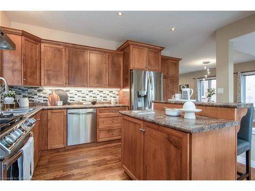 514 American Beech Avenue, Waterloo, ON - Indoor Photo Showing Kitchen With Stainless Steel Kitchen With Double Sink