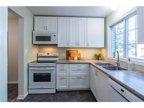 90 Adam Street, Cambridge, ON - Indoor Photo Showing Kitchen With Double Sink