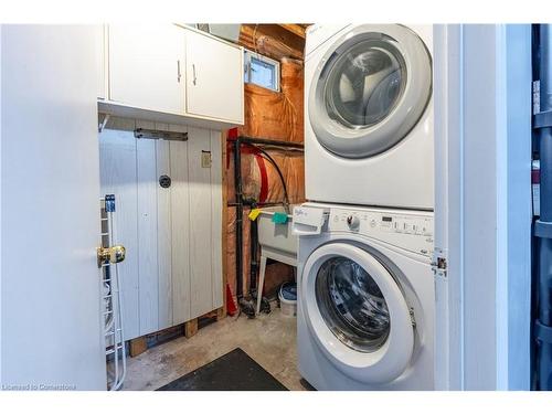 90 Adam Street, Cambridge, ON - Indoor Photo Showing Laundry Room