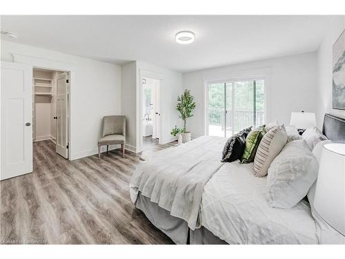 514 Lambton Street W, Durham, ON - Indoor Photo Showing Bedroom