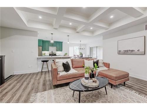 514 Lambton Street W, Durham, ON - Indoor Photo Showing Living Room