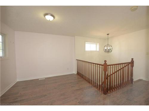 1673 Portrush Way, London, ON - Indoor Photo Showing Other Room