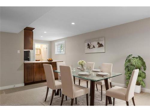 46 Oakdale Court, Kitchener, ON - Indoor Photo Showing Dining Room