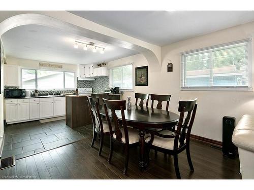 42 5Th Lane, Wasaga Beach, ON - Indoor Photo Showing Dining Room