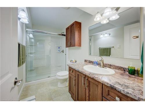 9-250 Hostetler Road, New Hamburg, ON - Indoor Photo Showing Bathroom