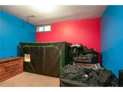 26 Azores Crescent, Cambridge, ON - Indoor Photo Showing Bedroom