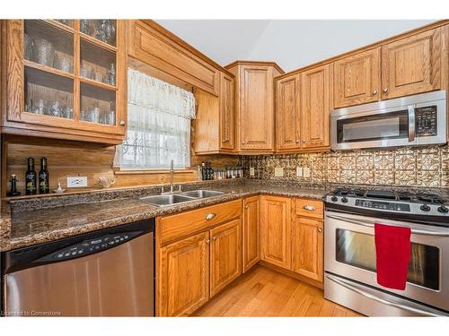 171 Gosford Street, Southampton, ON - Indoor Photo Showing Kitchen With Double Sink