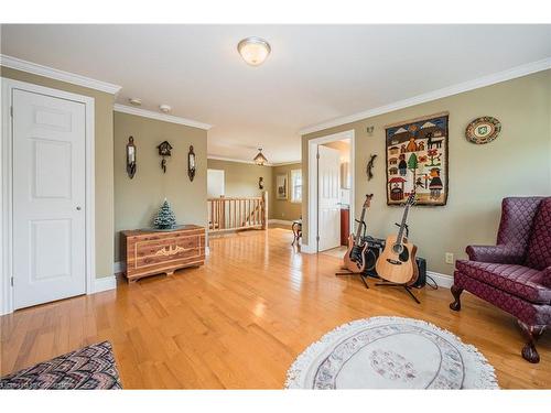 171 Gosford Street, Southampton, ON - Indoor Photo Showing Living Room