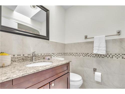 28 Copperfield Drive, Cambridge, ON - Indoor Photo Showing Bathroom