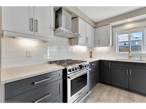 185 Rochefort Street, Kitchener, ON - Indoor Photo Showing Kitchen With Upgraded Kitchen