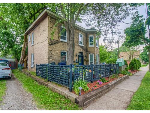 301 Grand River Avenue, Brantford, ON - Outdoor