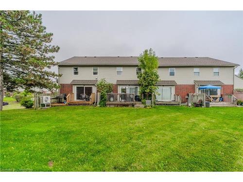 34-26 Poplar Drive, Cambridge, ON - Outdoor With Deck Patio Veranda With Backyard With Exterior