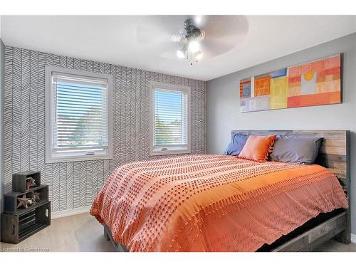 88 Stanley Avenue, Kitchener, ON - Indoor Photo Showing Bedroom