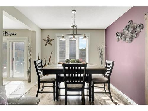 88 Stanley Avenue, Kitchener, ON - Indoor Photo Showing Dining Room