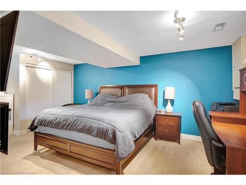 88 Stanley Avenue, Kitchener, ON - Indoor Photo Showing Bedroom