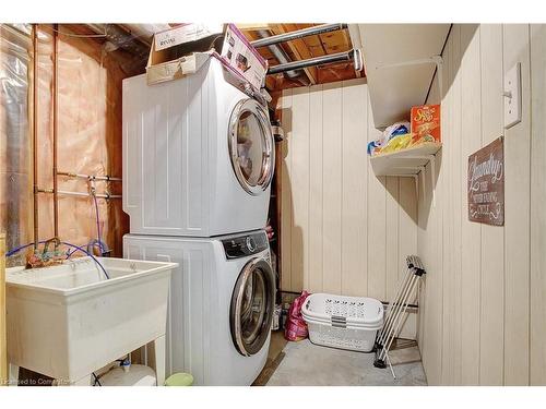 88 Stanley Avenue, Kitchener, ON - Indoor Photo Showing Laundry Room