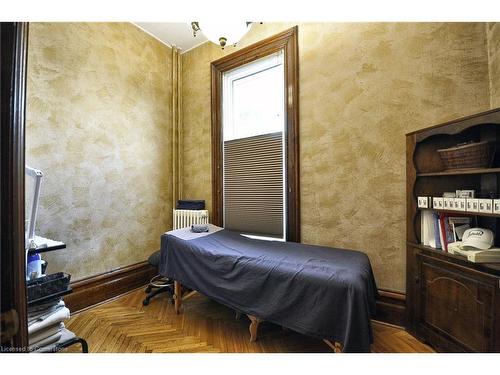 77 Light Street, Woodstock, ON - Indoor Photo Showing Bedroom