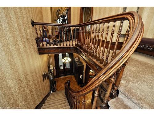 77 Light Street, Woodstock, ON - Indoor Photo Showing Other Room