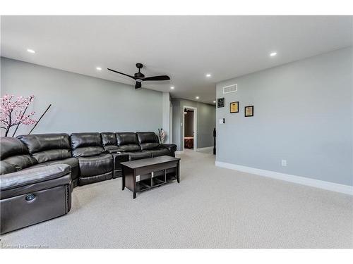 51 Newcastle Court, Kitchener, ON - Indoor