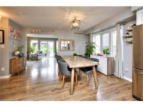 258 Keewatin Avenue, Kitchener, ON - Indoor Photo Showing Dining Room