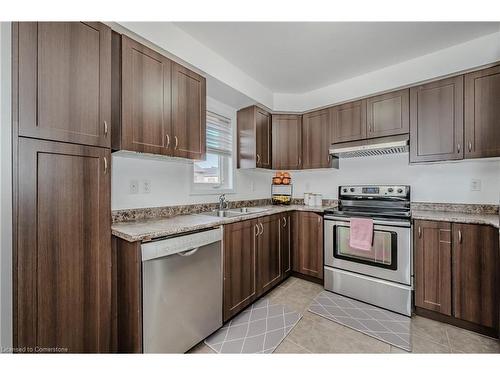 248 Norwich Road, Breslau, ON - Indoor Photo Showing Kitchen With Stainless Steel Kitchen With Double Sink