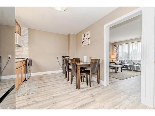 24 Clarke Street, Woodstock, ON - Indoor Photo Showing Dining Room