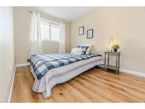 24 Clarke Street, Woodstock, ON - Indoor Photo Showing Bedroom