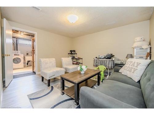 24 Clarke Street, Woodstock, ON - Indoor Photo Showing Living Room