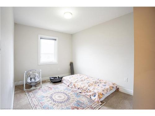 52 Munch Avenue, Cambridge, ON - Indoor Photo Showing Bedroom