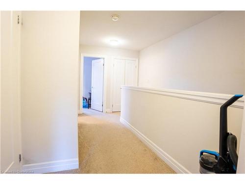 52 Munch Avenue, Cambridge, ON - Indoor Photo Showing Other Room