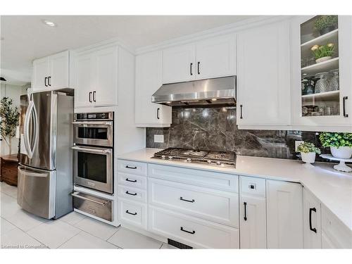 1515 Mannheim Road, Mannheim, ON - Indoor Photo Showing Kitchen With Upgraded Kitchen