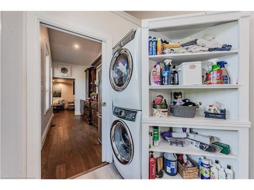 1515 Mannheim Road, Mannheim, ON - Indoor Photo Showing Laundry Room