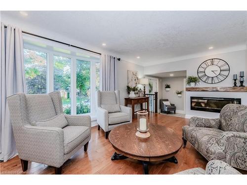 1515 Mannheim Road, Mannheim, ON - Indoor Photo Showing Living Room With Fireplace