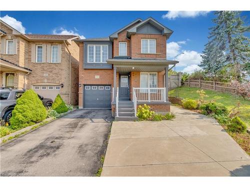 32 Elmpark Court, Brampton, ON - Outdoor With Deck Patio Veranda With Facade