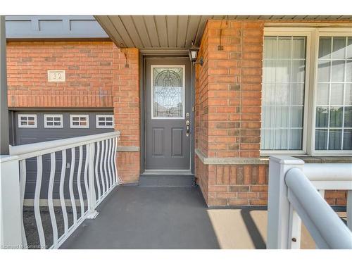 32 Elmpark Court, Brampton, ON - Outdoor With Exterior