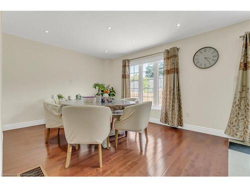 32 Elmpark Court, Brampton, ON - Indoor Photo Showing Dining Room