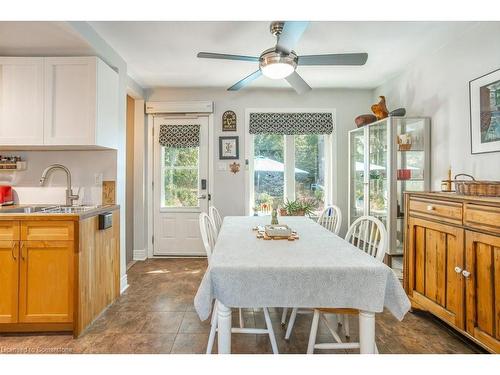 24 Thorncrest Crescent, London, ON - Indoor Photo Showing Dining Room