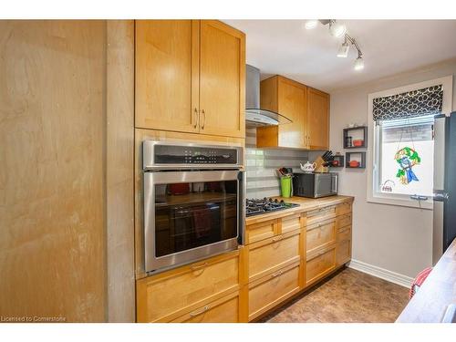 24 Thorncrest Crescent, London, ON - Indoor Photo Showing Kitchen