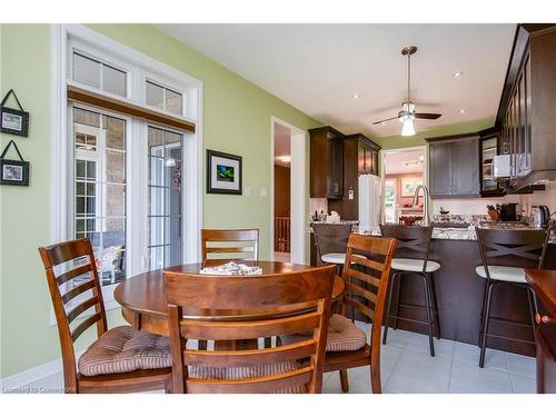 181 Doon Mills Drive, Kitchener, ON - Indoor Photo Showing Dining Room