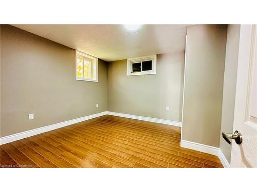 Basement Unit-96 Timberlane Crescent, Kitchener, ON - Indoor Photo Showing Other Room