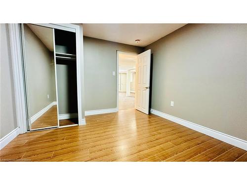 Basement Unit-96 Timberlane Crescent, Kitchener, ON - Indoor Photo Showing Other Room