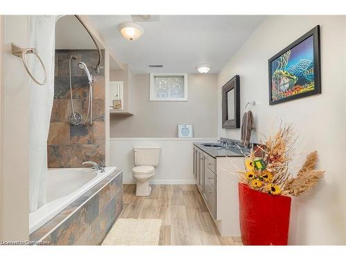 1020 Main Street, Wroxeter, ON - Indoor Photo Showing Bathroom