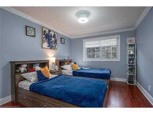 130 Greenbrier Drive, Waterloo, ON - Indoor Photo Showing Bedroom